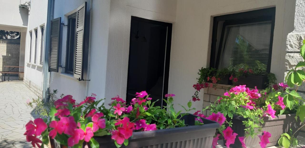 Apartments Ruzica Póla Kültér fotó